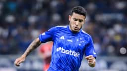 William volta a ser relacionado no Cruzeiro