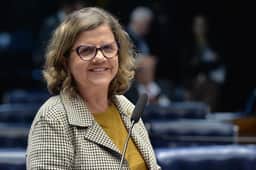 Teresa Leitão assume liderança no Senado