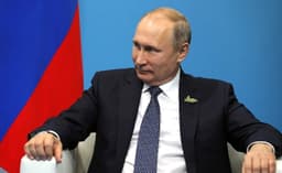 Ataques russos atingem Kiev e ferem civis