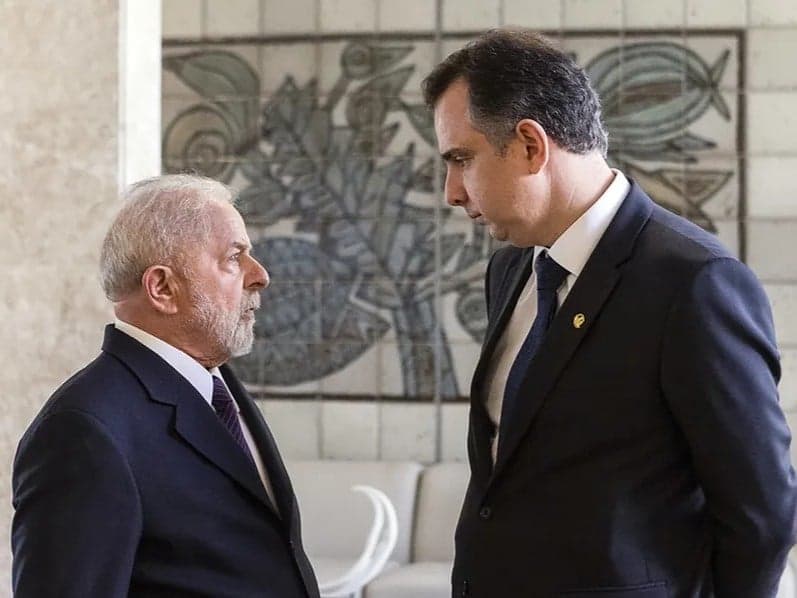 Lula e Rodrigo Pacheco — Foto: Pedro Gontijo/Senado Federal