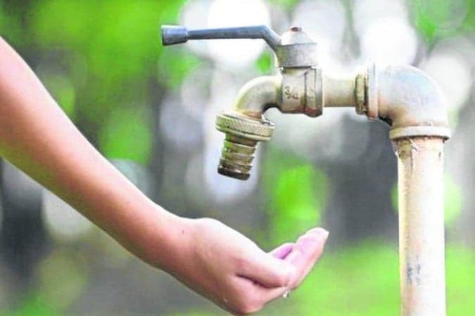 Copasa interrompe água em 1300 bairros da Grande BH