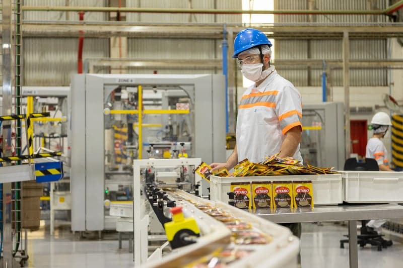 Economia brasileira recua 0,2% em outubro e surpreende mercado, aponta Banco Central