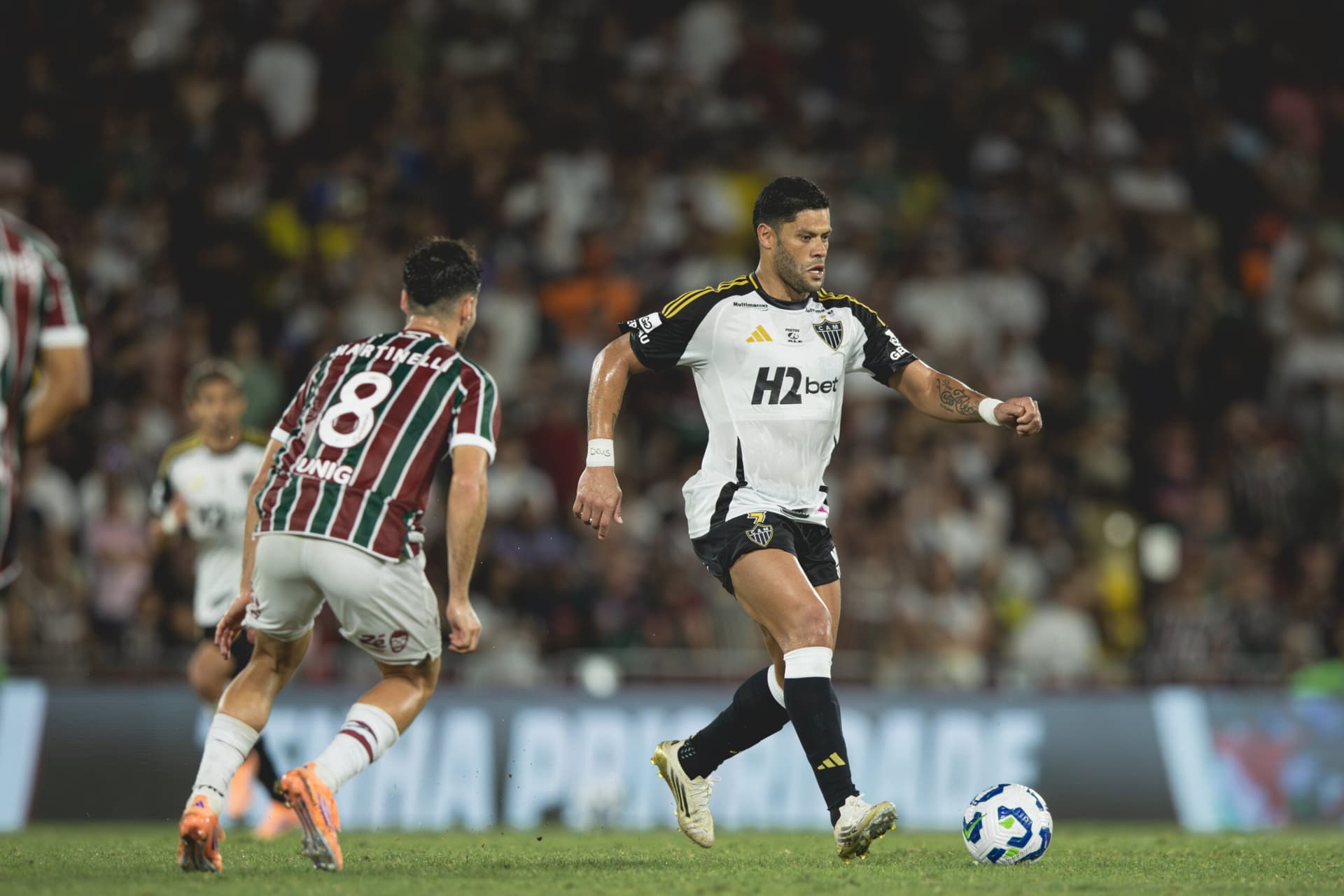 Atlético e Fluminense estão perto de acordo por Hulk, diz site