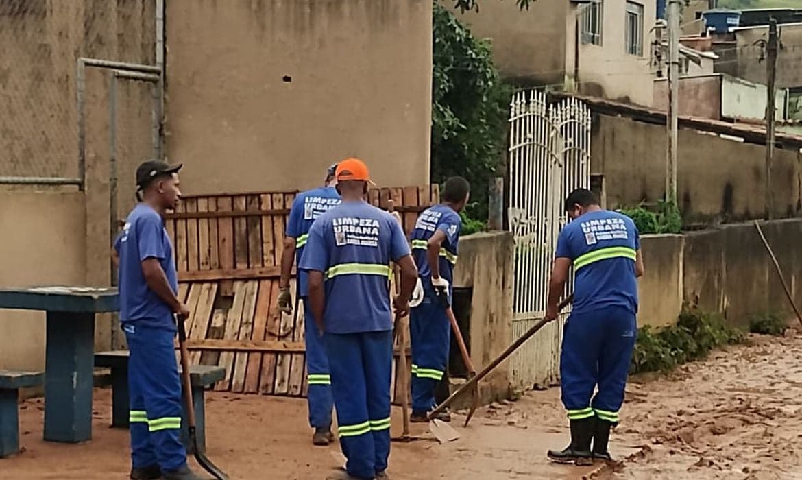 RJ: Menina de 5 anos morre após deslizamento em Barra Mansa