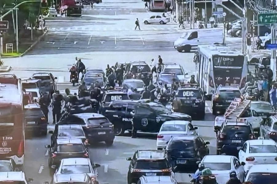 SP: Tiroteio na Faria Lima termina com 1 morto e mais 4 baleados