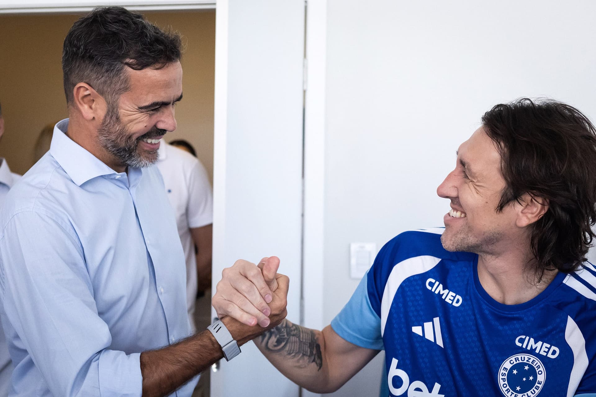 Artur Jorge visita a Toca II e inicia trabalhos no Cruzeiro