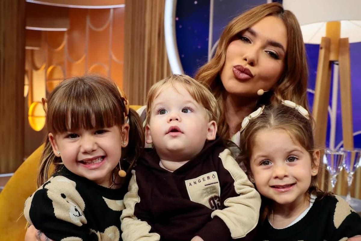 Virginia Fonseca com Maria Alice, Maria Flor e José Leonardo - Foto: Divulgação/SBT